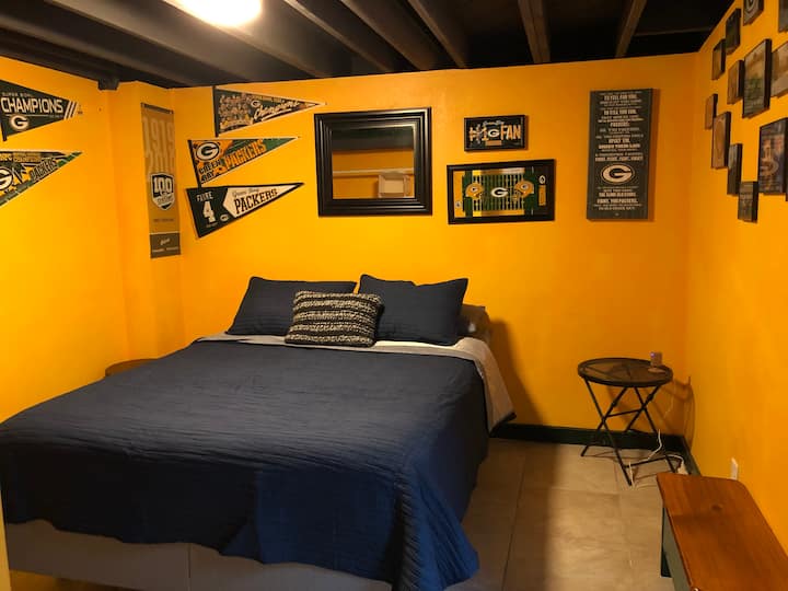 Dormitorio 1 (sótano).