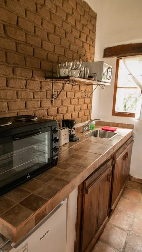 Top Airbnb: Adobe cabin with mountain views. in Cafayate