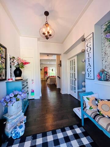 Cheerful 5 bedroom farmhouse for families stay gallery image 2