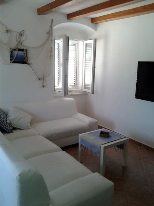 IP TV, Wi-Fi and cozy sofa.