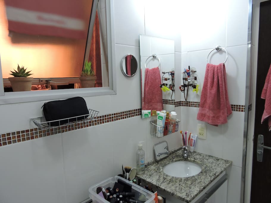Banheiro compartilhado