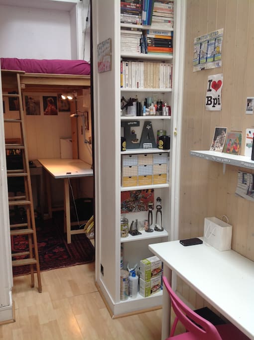 bureau et lit deux places en hauteur