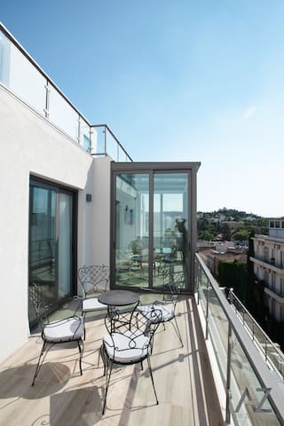 Αrt Acropolis Apartmens Panos