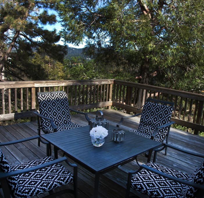 Upper Deck
