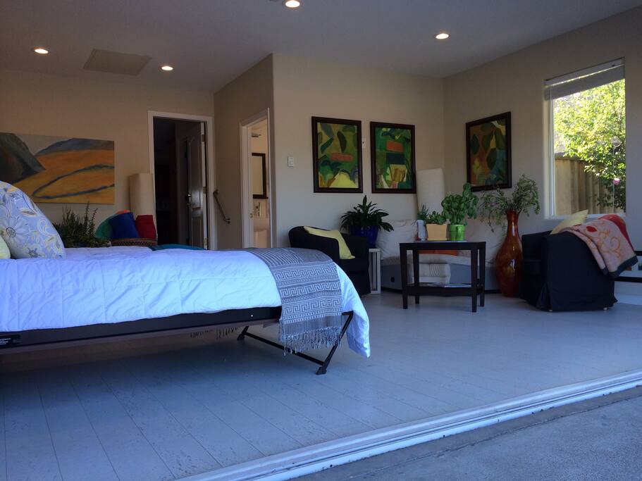 Sit and read, work, watch TV or talk with friends in this cozy sitting area.
