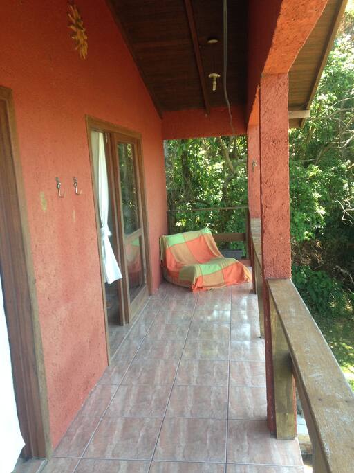 Amazing balcony and Unbelievable view (Maravilhosa varanda com linda vista)