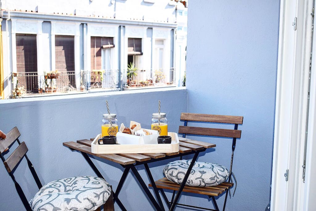 Terraza/ Balcony (1st floor)