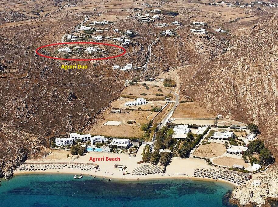 Agrari Duo
Two villas next to each other