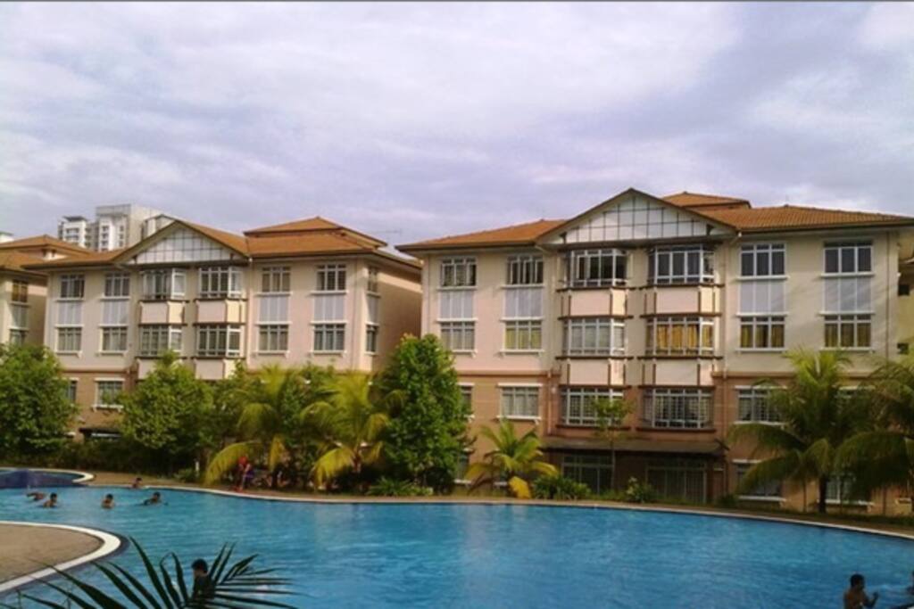 Low rise apartment. The swimming pool belongs to a clubhouse situated right outside the apartment. Can swim at a nominal fee of rm5/person.