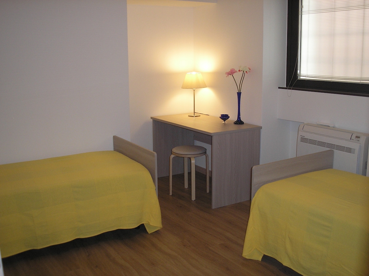 غرفة النوم 1