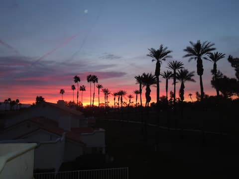 Country Club Living in Palm Desert