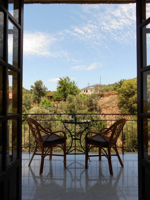 balcony coffee table