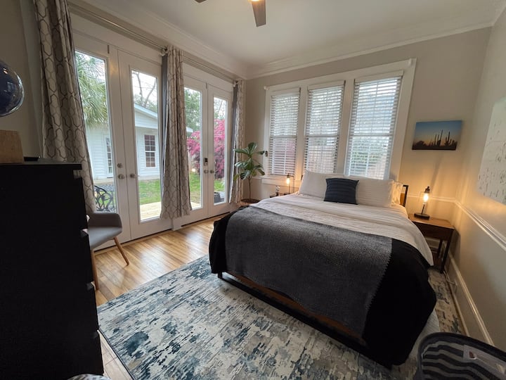 Shandon Suite & Hot Tub