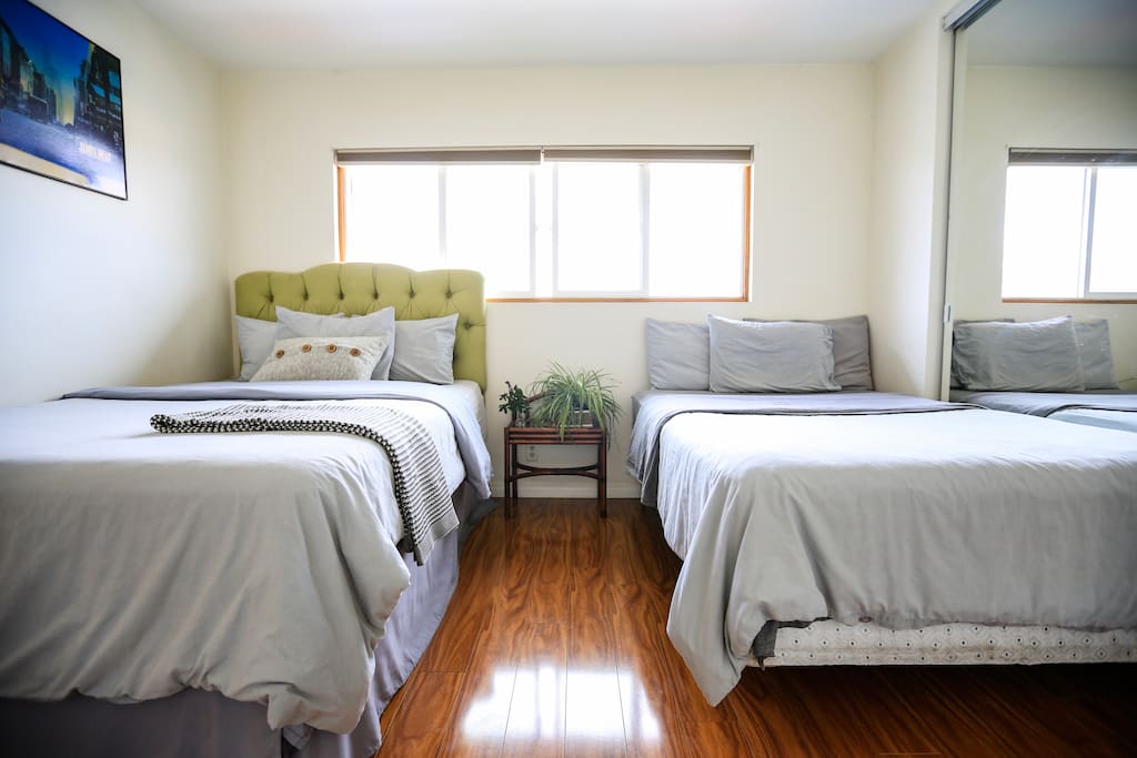 Bedroom pic #2