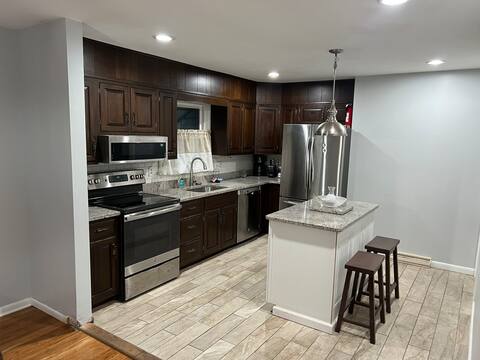 4Bd w/pool near Sight & Sound/Spooky Nook Sport