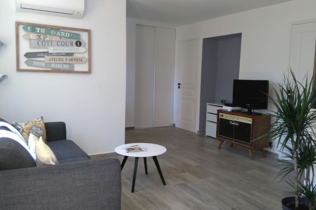 TV avec box et wifi