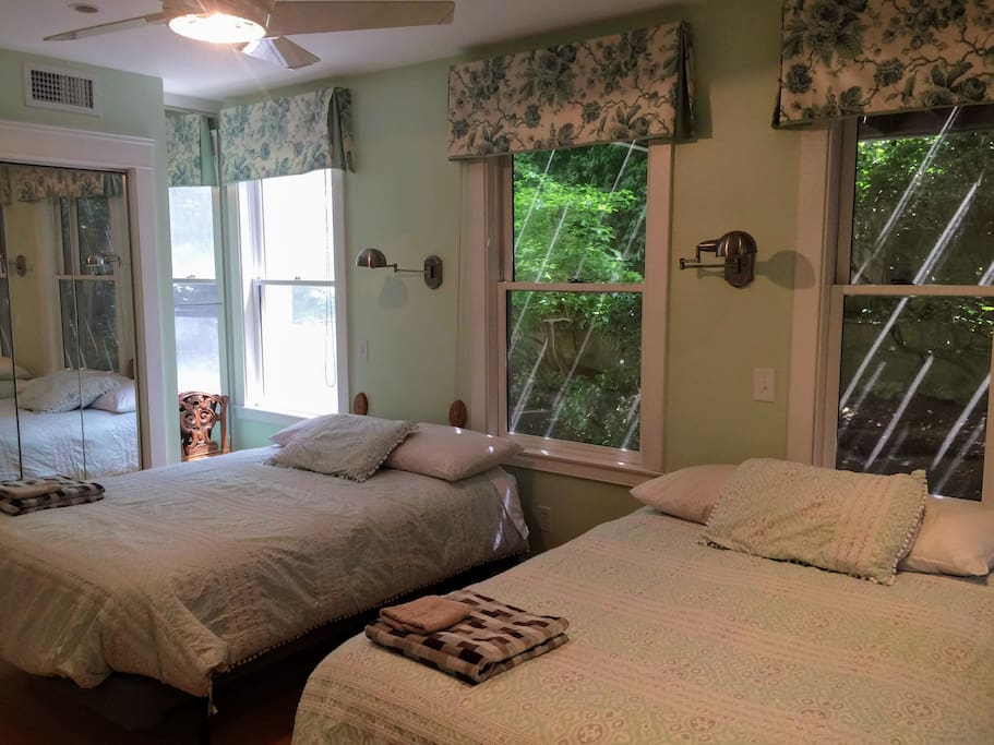 Master bedroom - 2 double beds, lots of closet space