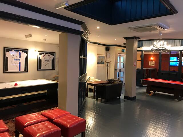 Ashbys Accommodation -Ask if you need more rooms