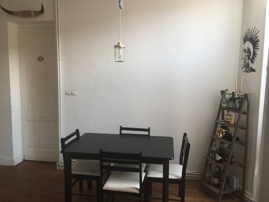 Salon