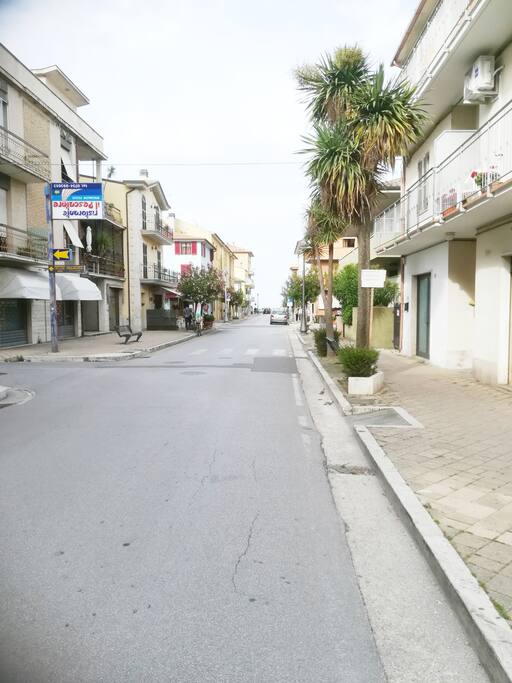 50 metri dal mare