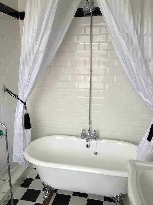 En suite bathroom