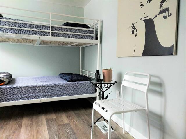 Bed in 6 Bed Dorm @ City House Atlantic City