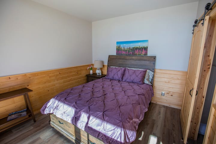 საძინებელი 1