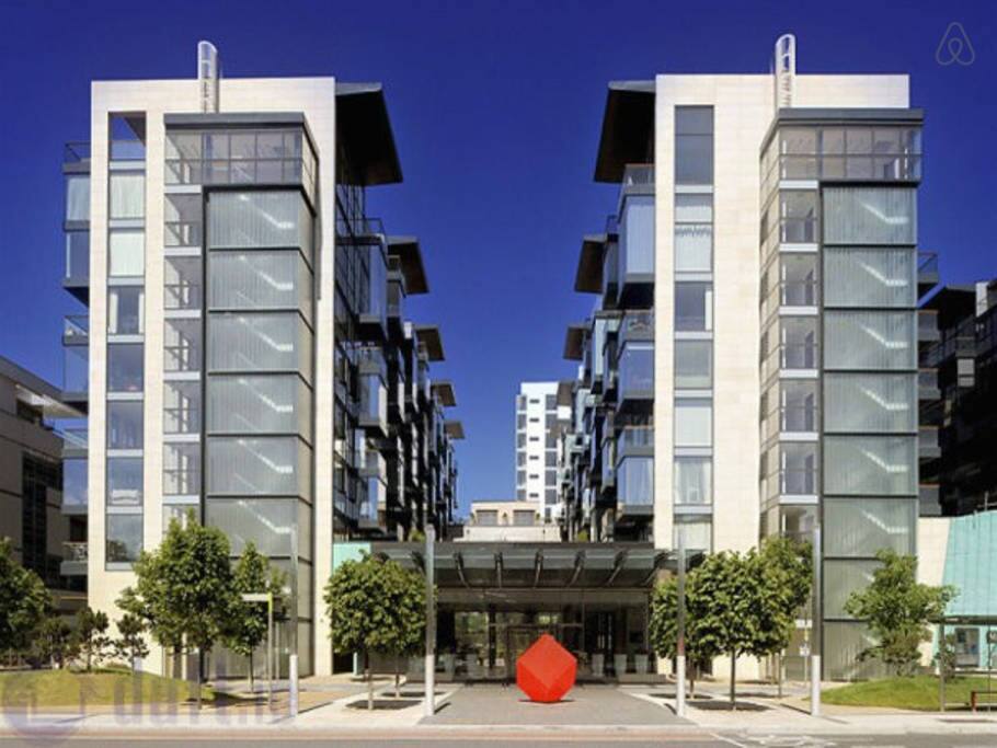 Office Suites Q House, Sandyford, Dublin 18 - office to let at 650 per month from Arthur Ryan of all costs including high speed broadband, unlimited use of meeting room etc. therefore was realized according to the most up to date standards of construction. Powered by - Irelands biggest classifieds site Office To Let, Office Suites Q House, Sandyford, Dublin 18
