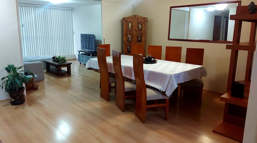 Amplio departamento 2 recámaras