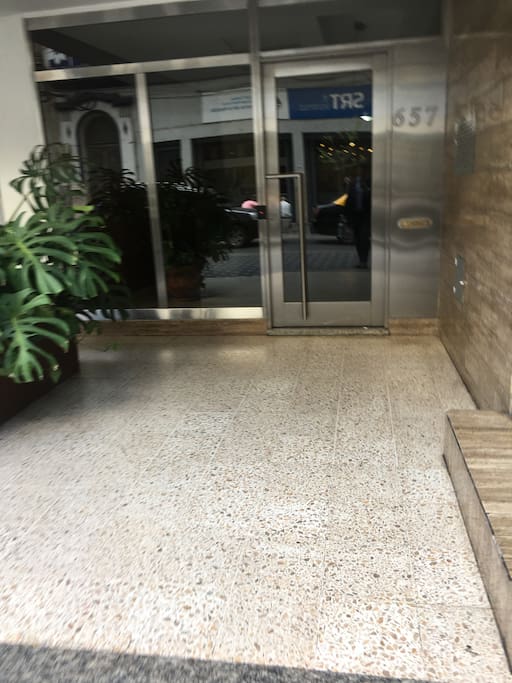 Entrada departamento ,llave de seguridad codificada