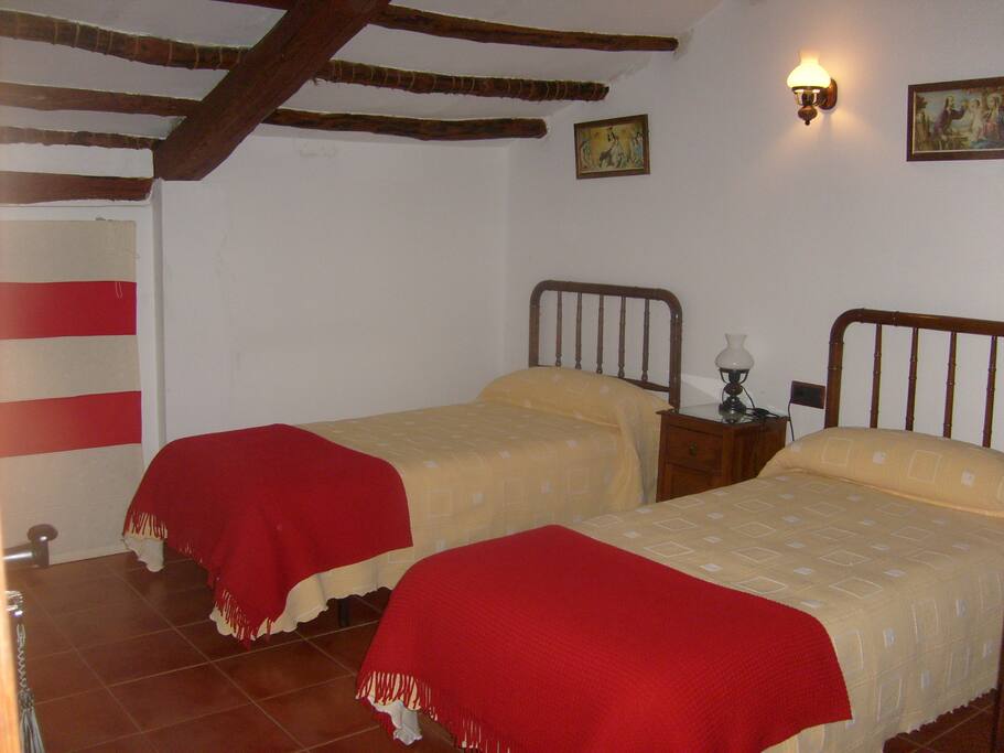 Habitación de camas individuales