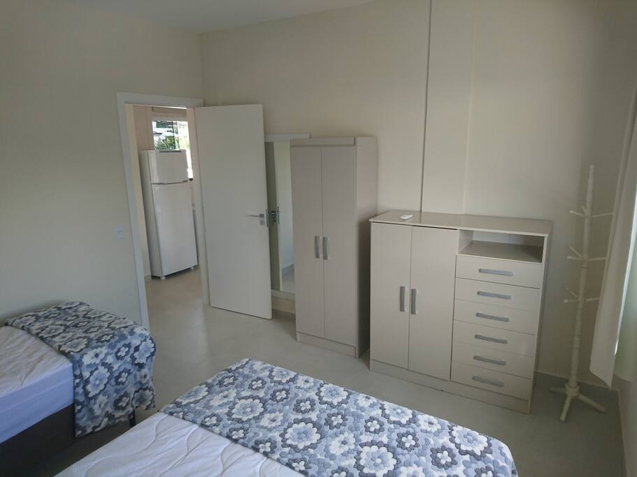 Armários do quarto
