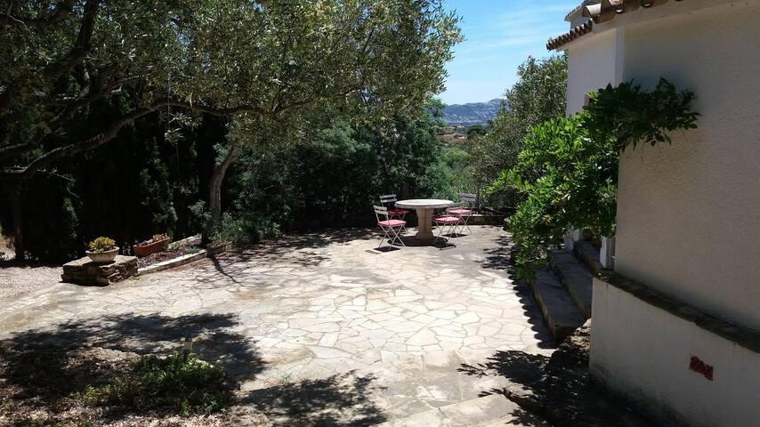 Superbe villa avec grande piscine & vue imprenable gallery image 2