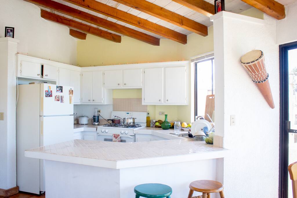 Full kitchen.