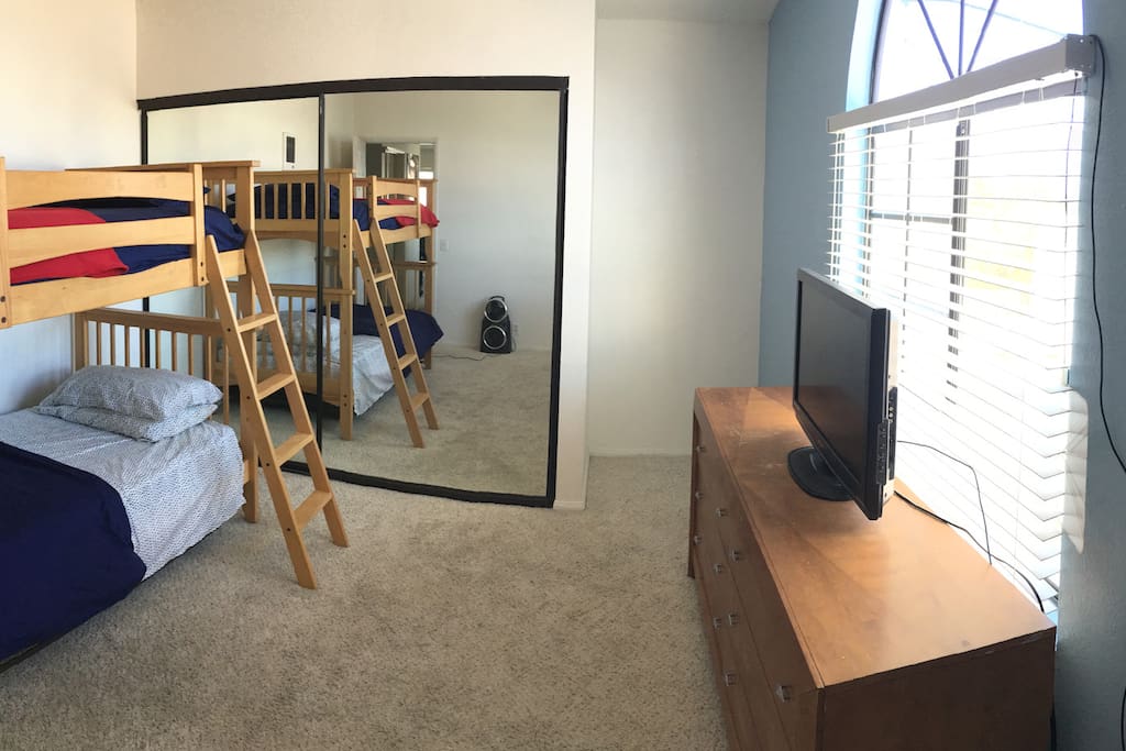 Sunny & Clean