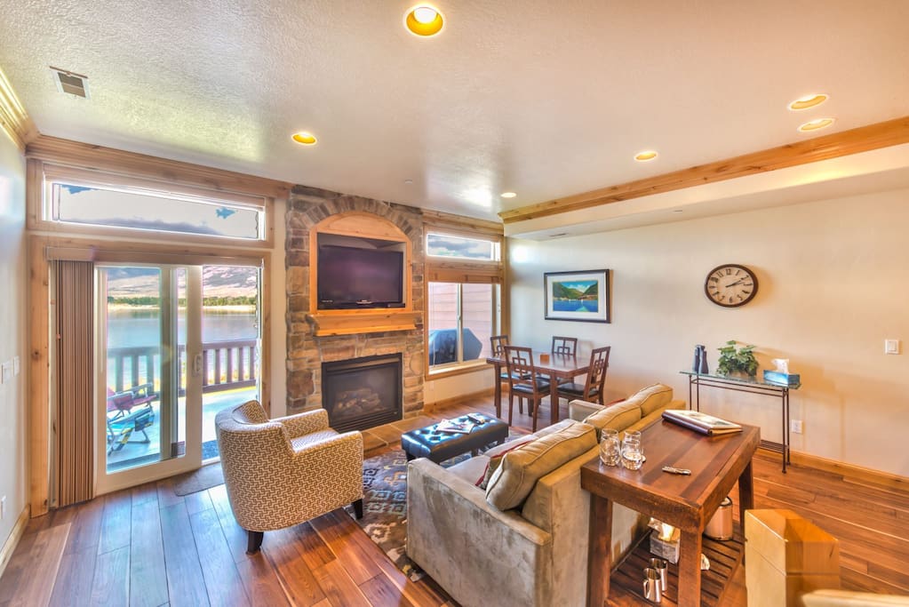 Utah Lodging / LSV 71 / Main Level / Living