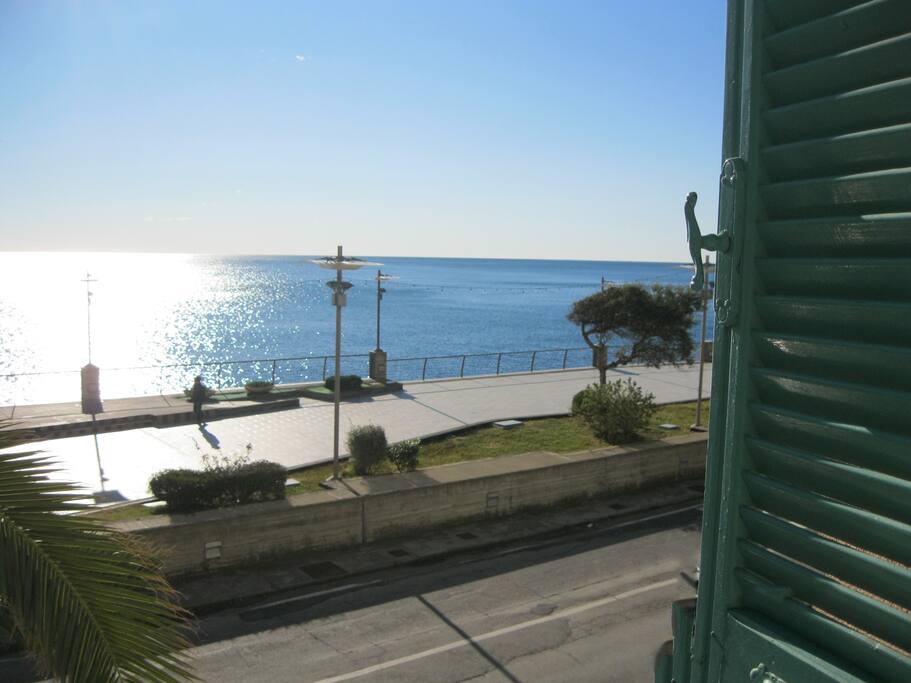 Vista dalla finestra della camera