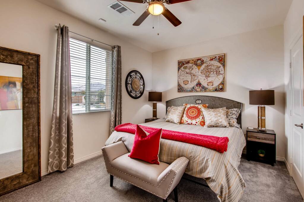 King size bed in the spacious bedroom