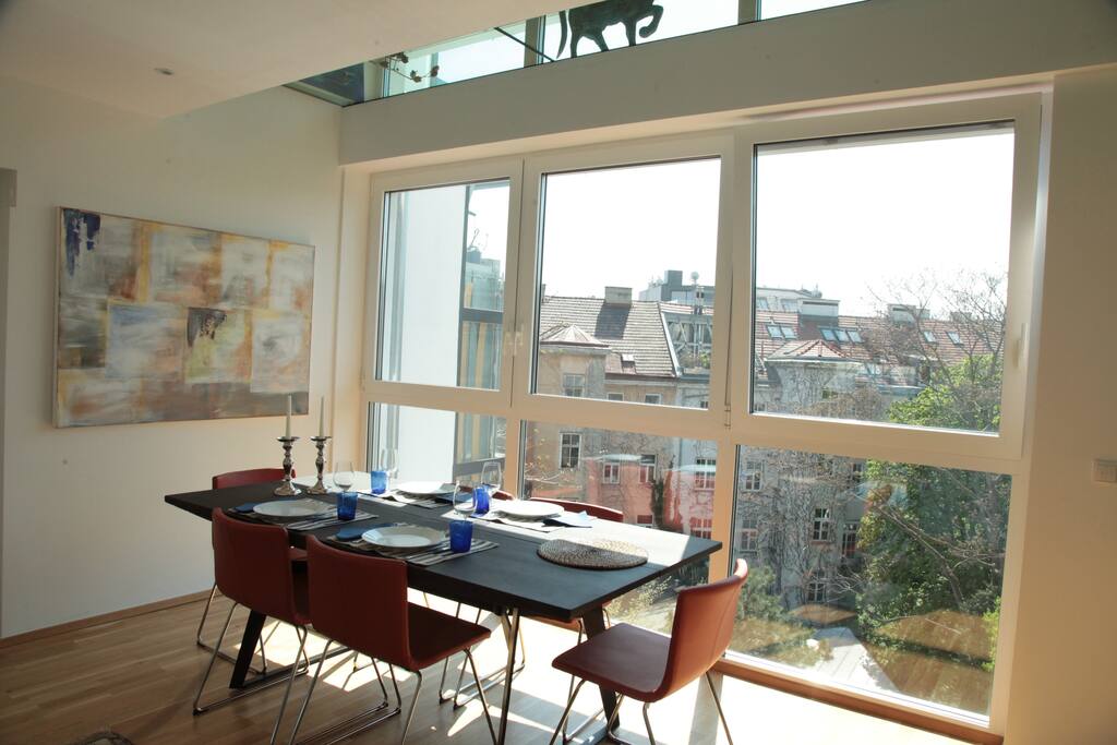 Kitchen with the nice view/ Wohnküche