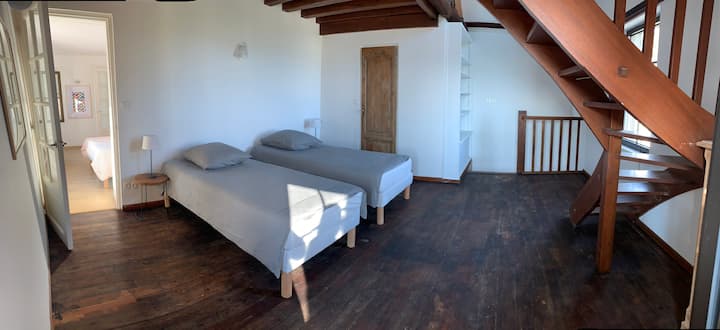 חדר שינה 3 עם קומת ביניים