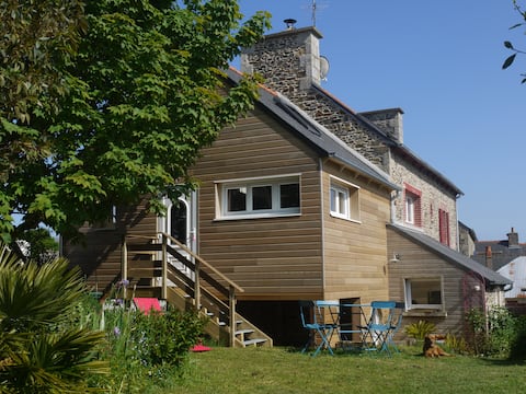 Airbnb performant: The Nest – Warm wellcome for 1 to 4 people. à Binic étables Sur Mer