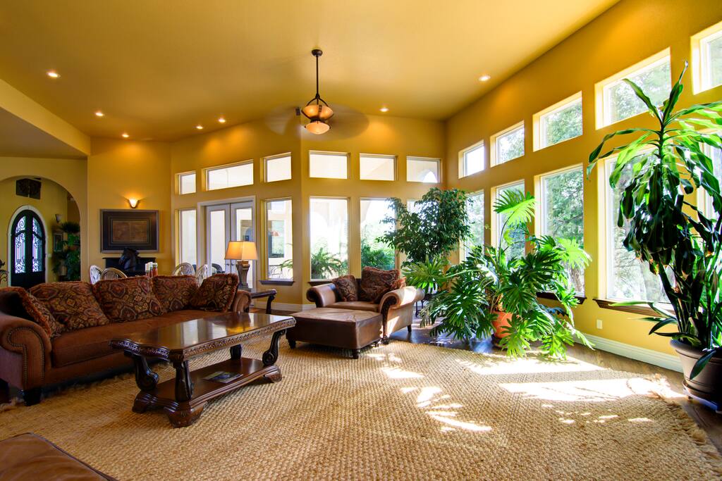 UPSTAIRS LIVING ROOM