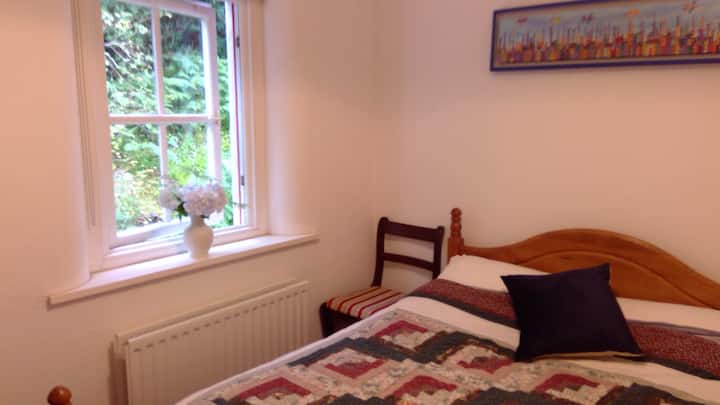 ორადგილიანი საძინებელი 