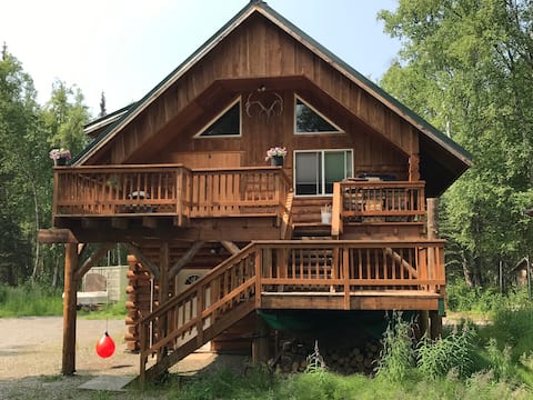Successful Airbnb property: Quiet Custom Cabin in Talkeetna