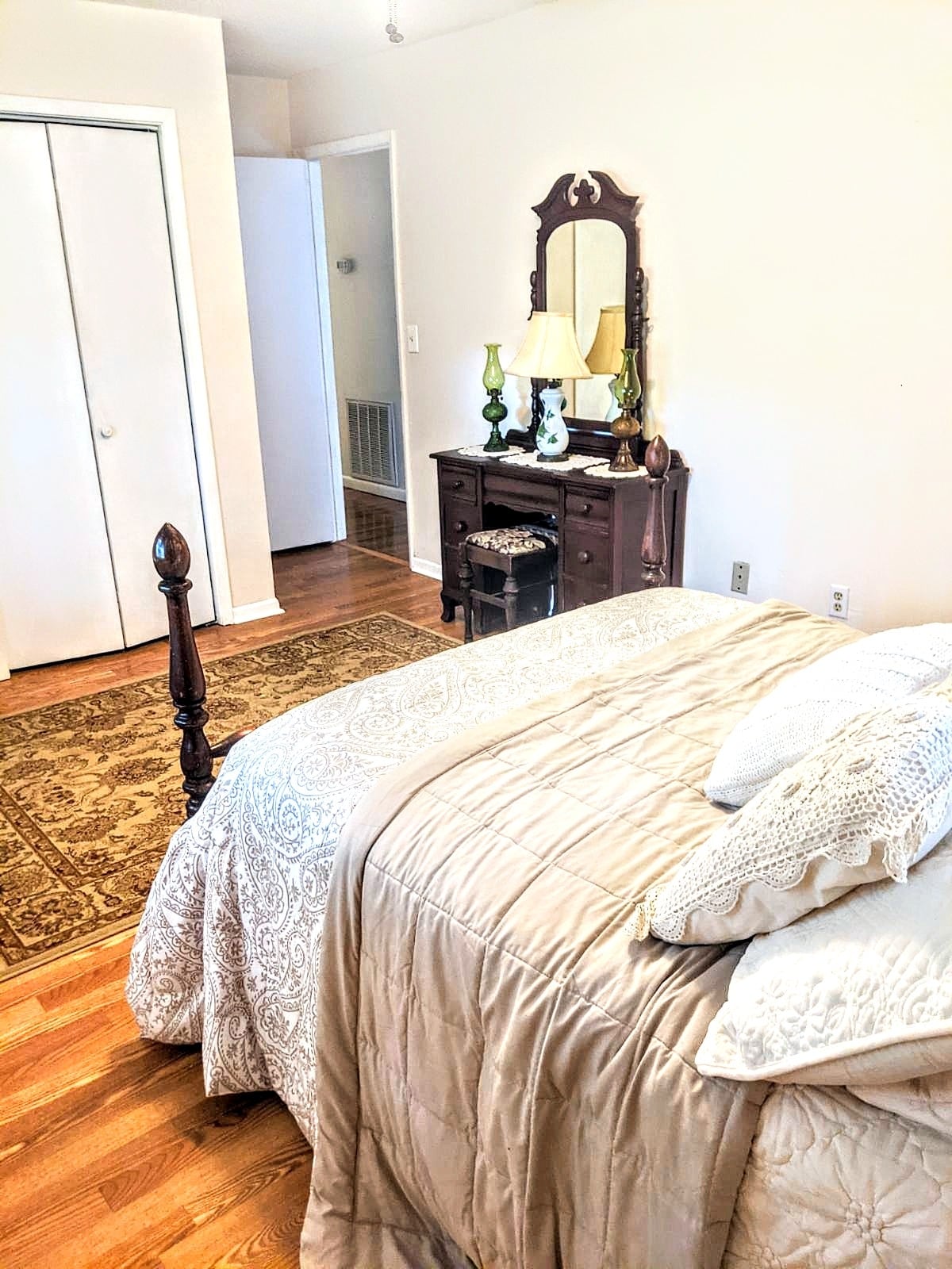 חדר שינה מס '2 מיטת קווין