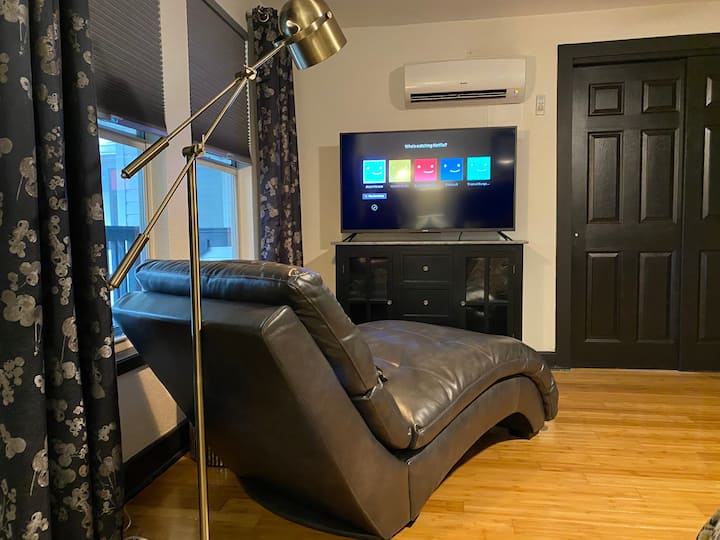 The Uptown Studio - Safety Harbor, FL