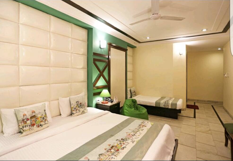 Executive Triple bed Room