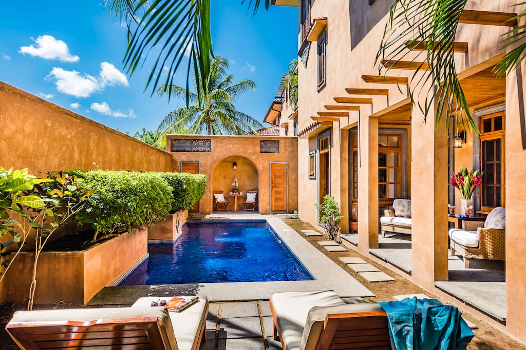 A private oasis bathed in the sun