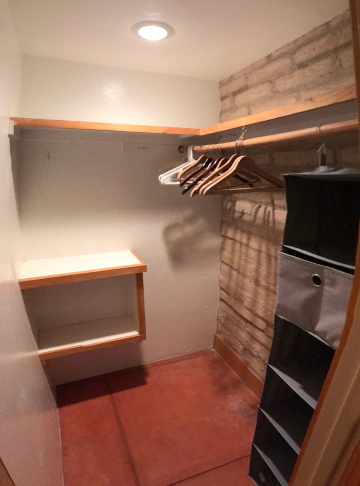 Walk-in closet