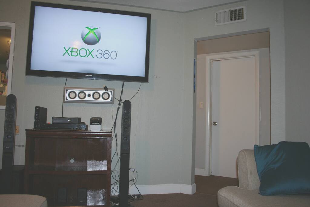 Enjoy the blazing fast wifi from Xfinity.